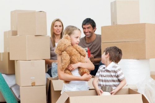 Checklist and moving day preparation for house removals in Oldcoulsdon